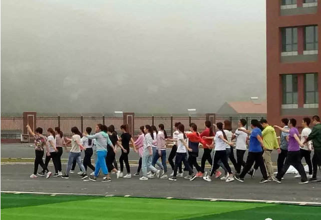 隆化天卉中學開學倒計時——全體教師培訓大會拉開帷幕